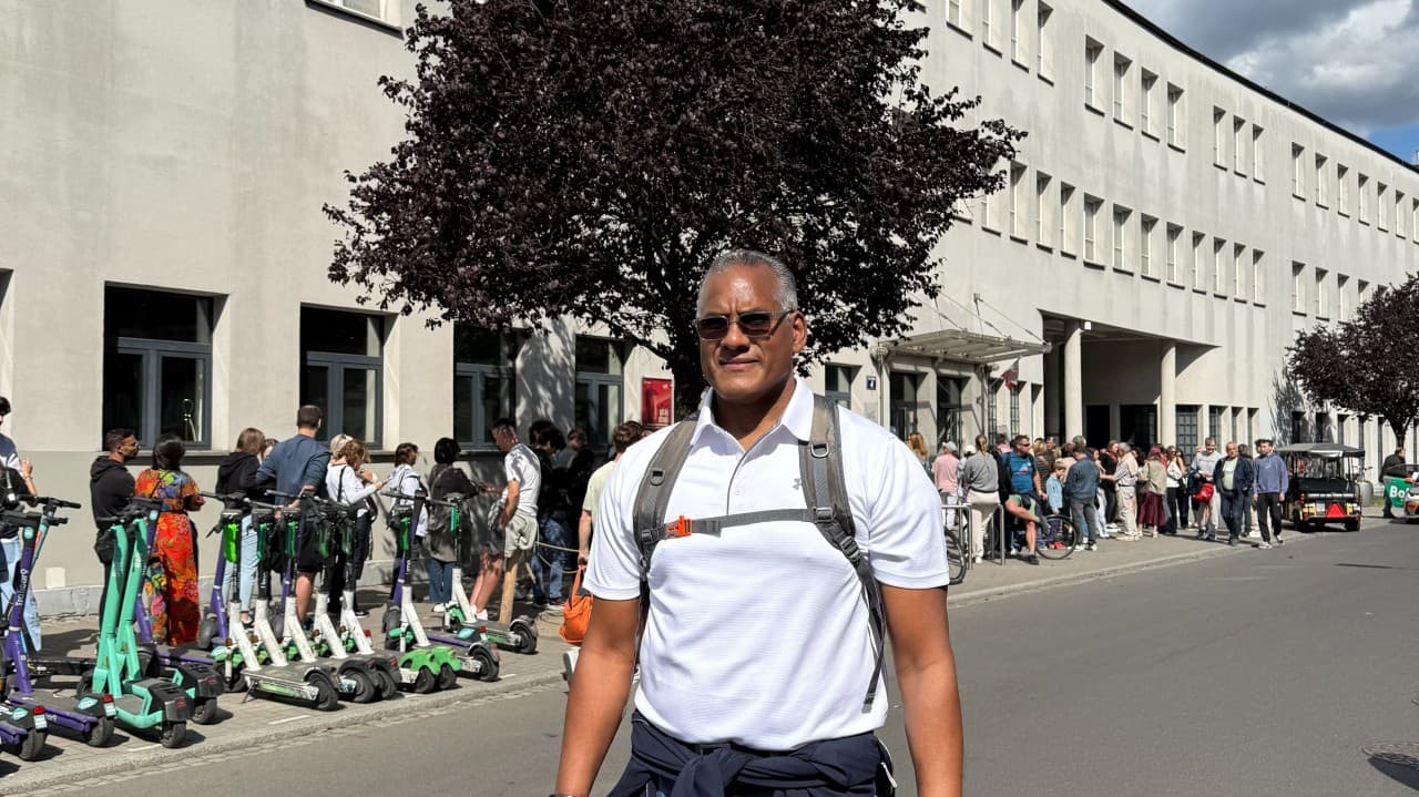 Leadership Without Borders